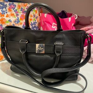 Black leather Kate Spade handbag with shoulder strap